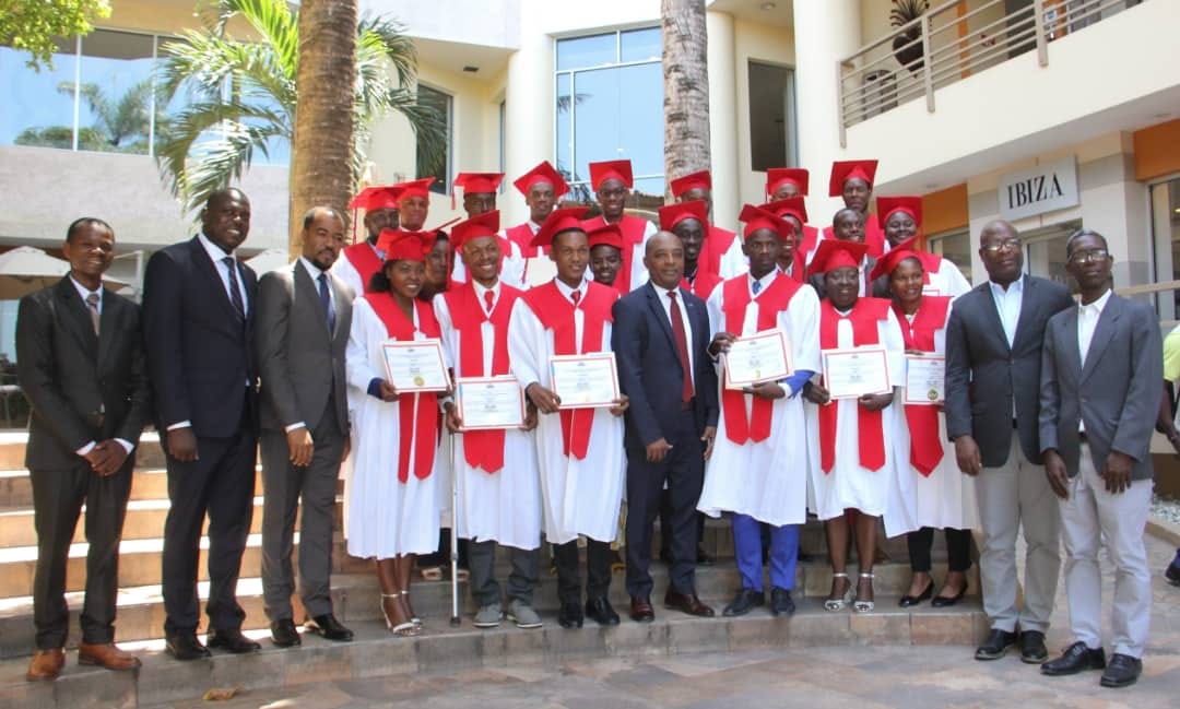 Le FNE félicite les nouveaux diplômés du CFEF - Fonds National de l ...